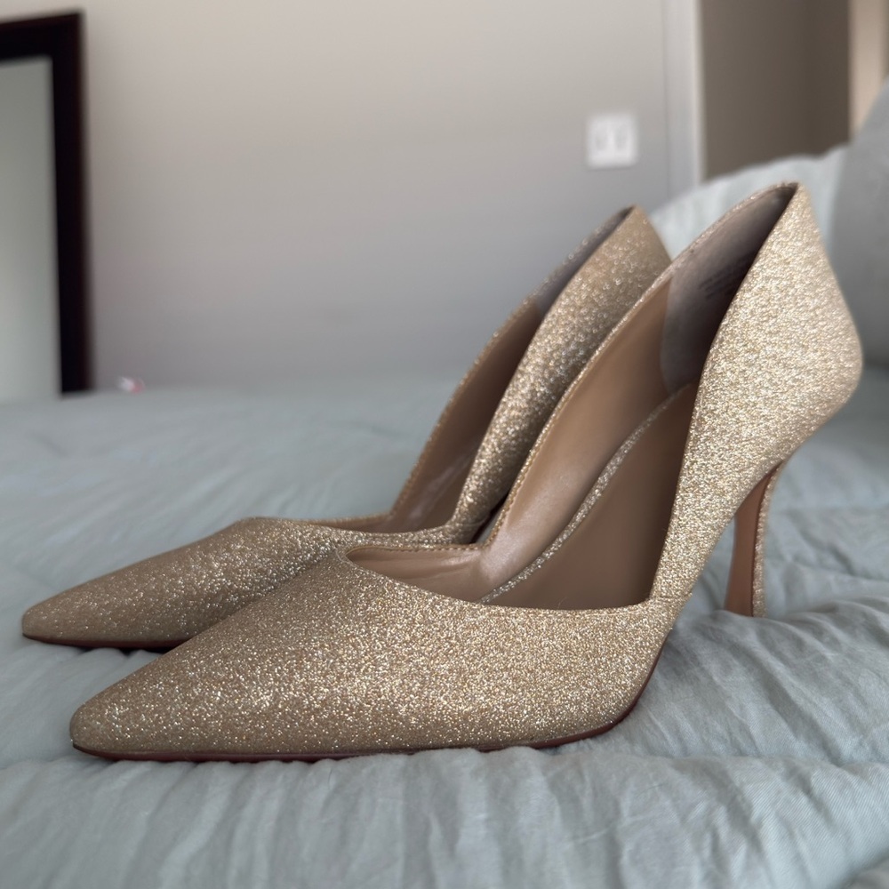 Ann Taylor Gold Glitter Pointed-Toe Heels